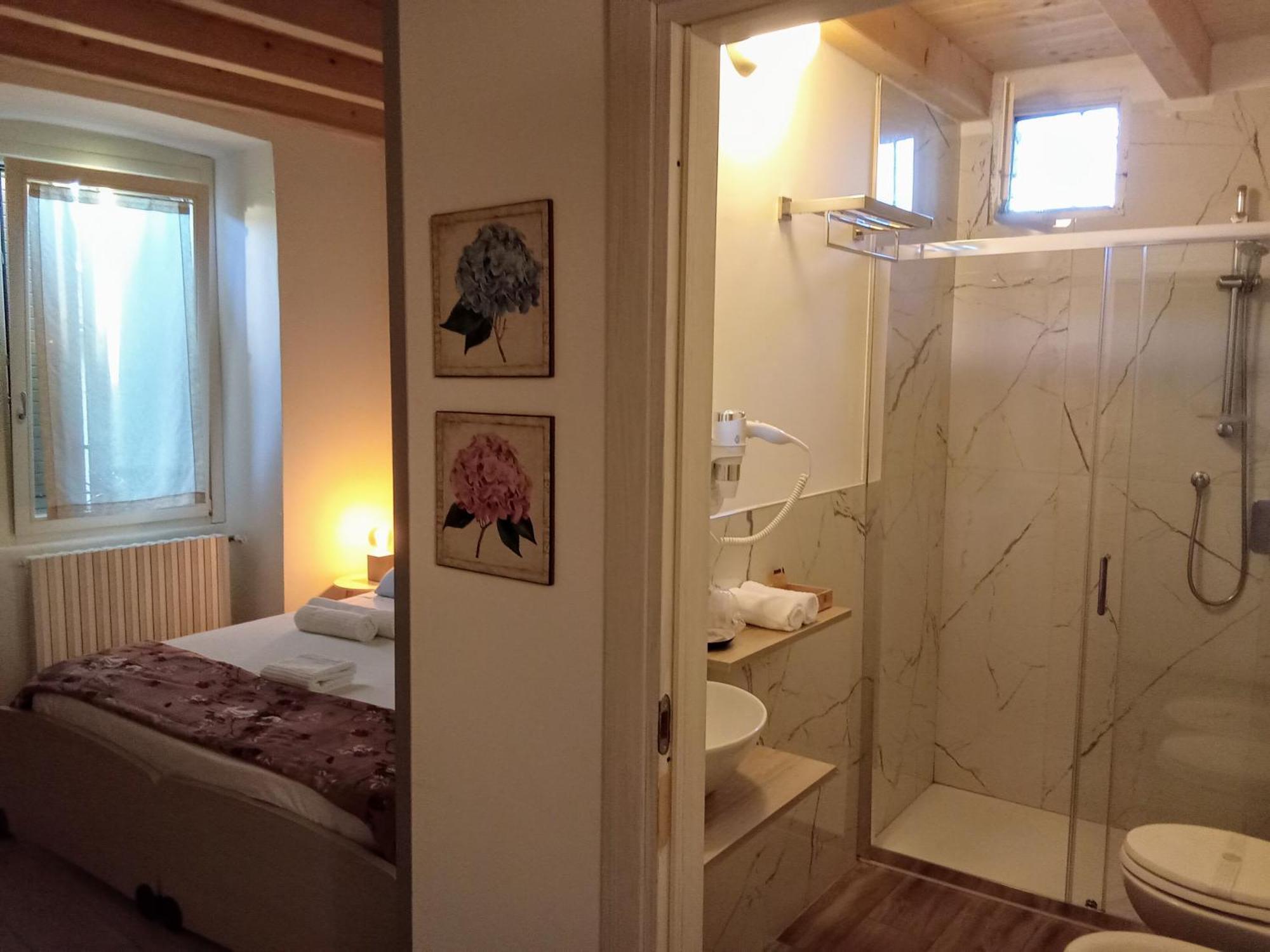 Casa Daniela Βίλα Ντεζεντσάνο ντελ Γκάρντα Εξωτερικό φωτογραφία