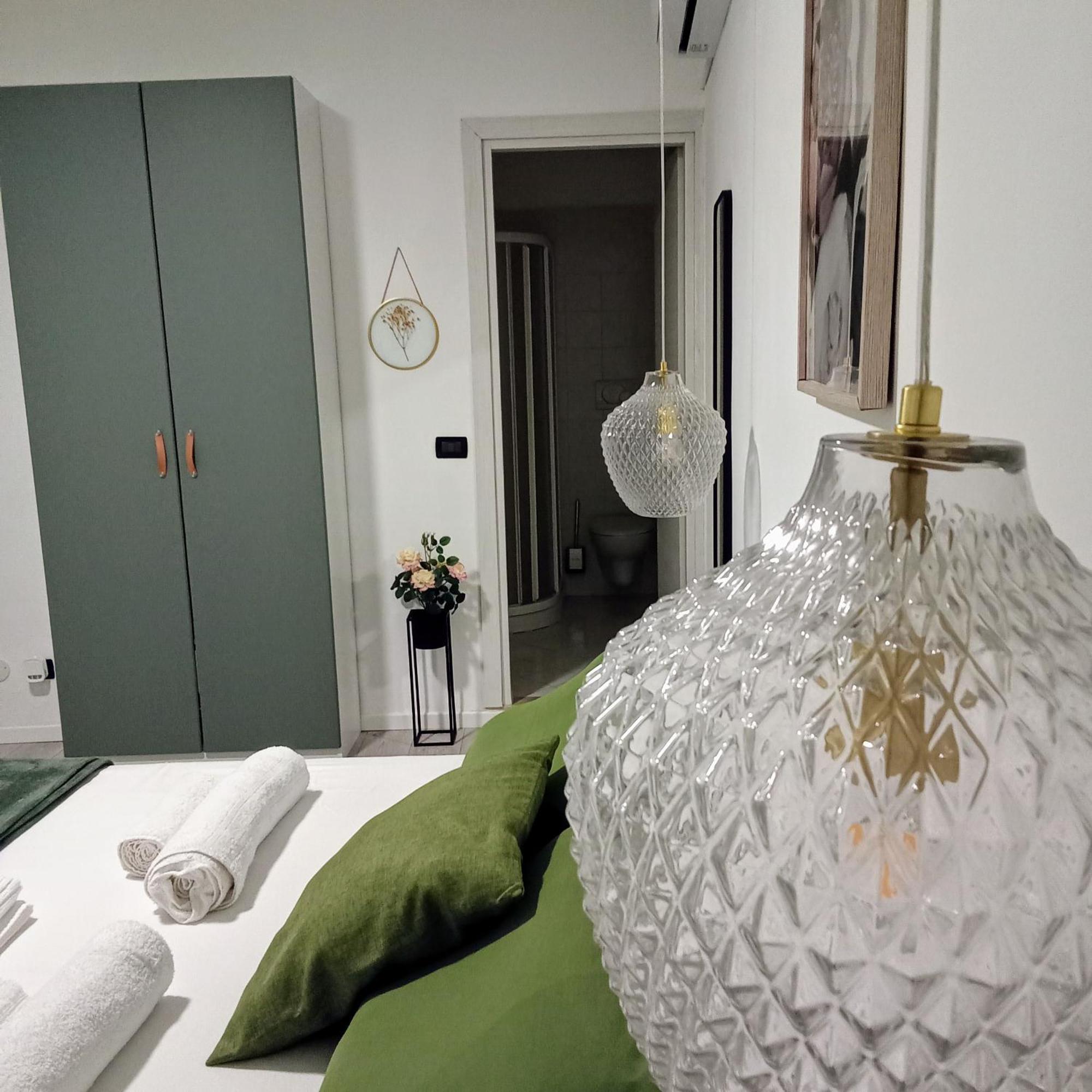 Casa Daniela Βίλα Ντεζεντσάνο ντελ Γκάρντα Εξωτερικό φωτογραφία